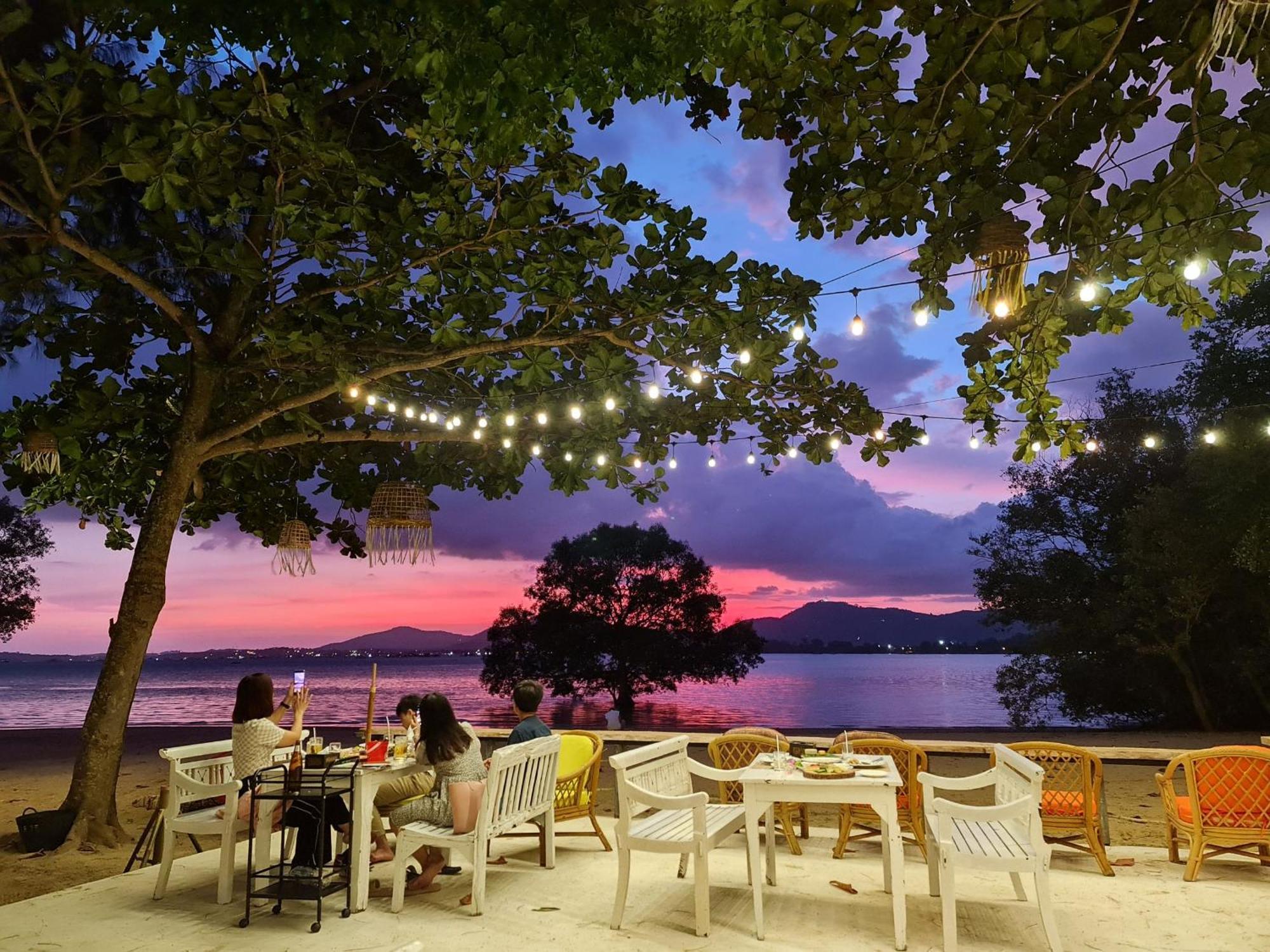 Baan Panwa Resort Exterior photo